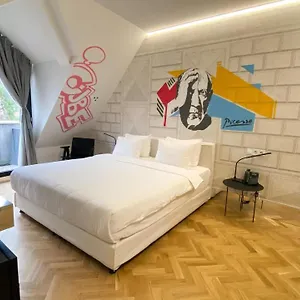 lermonts-boutique-hotel-tbilisi-center.alltbilisihotels.com/