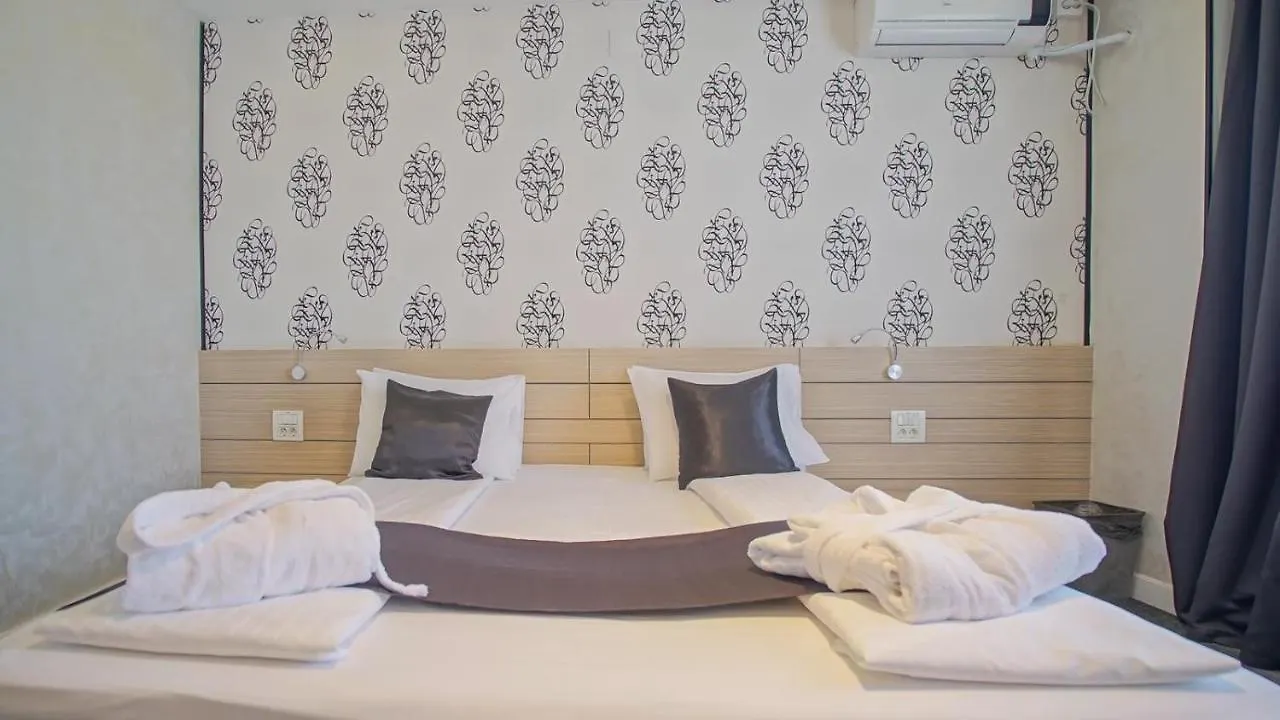 Z Executive Boutique Hotel Bucharest 4*,  Romania