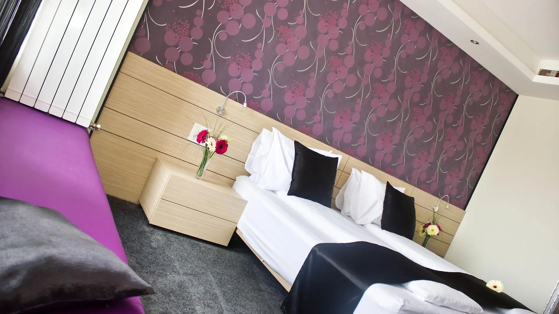 Z Executive Boutique Hotel Bucharest 4*,